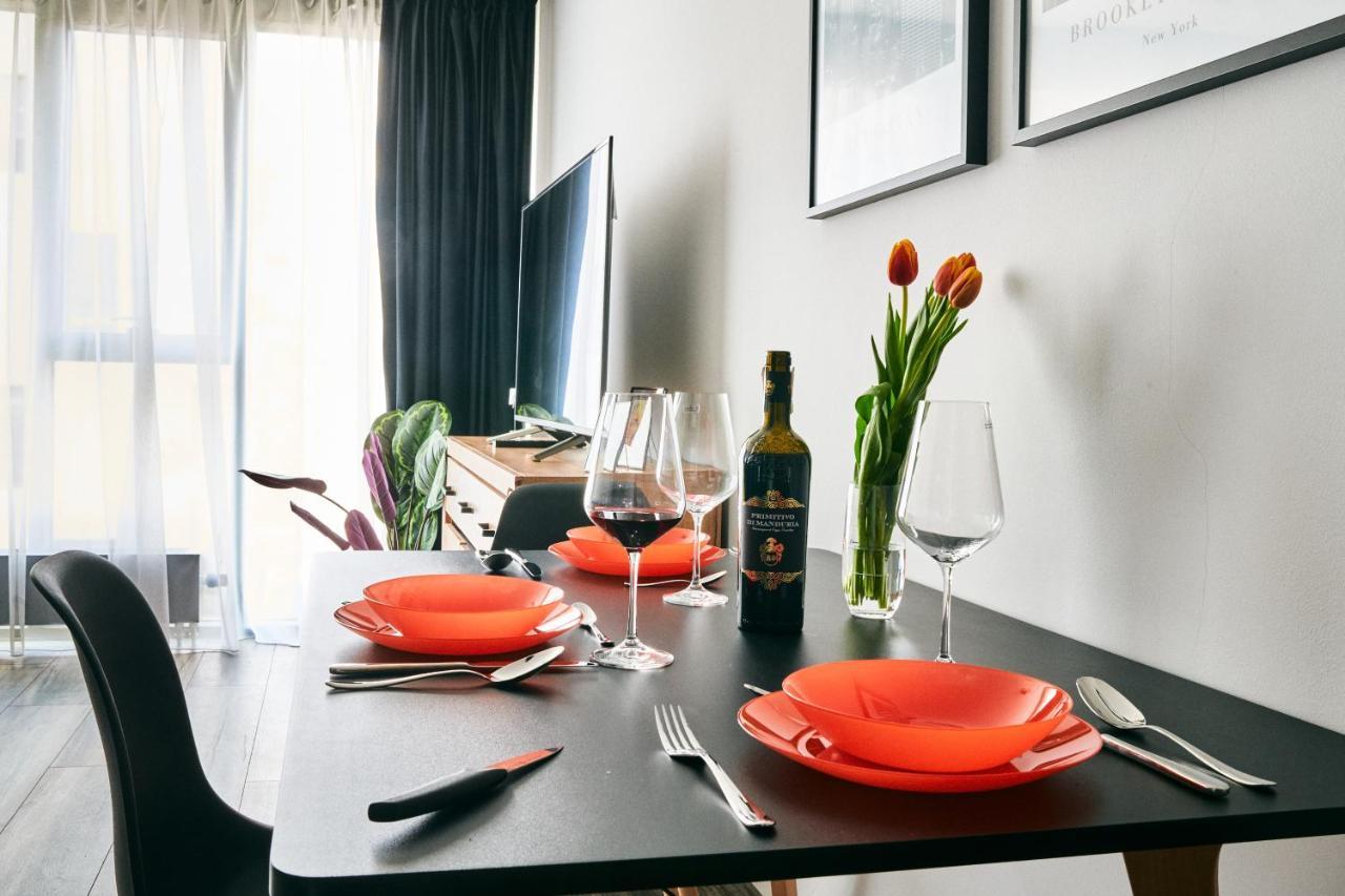 Easy Rent Apartments - Crystal Люблин Экстерьер фото